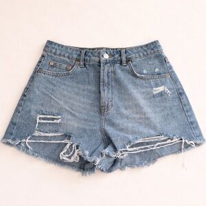 Wild Fable Distressed Denim Cutoff Shorts Size 4 Light Wash Frayed Hem